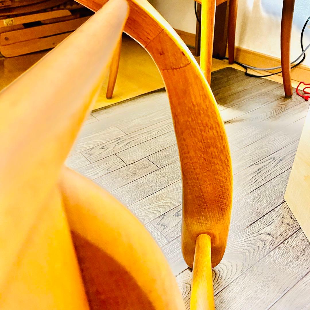 【美品】飛騨産業 HIDA クレセントアームチェア ウォールナット キツツキ①