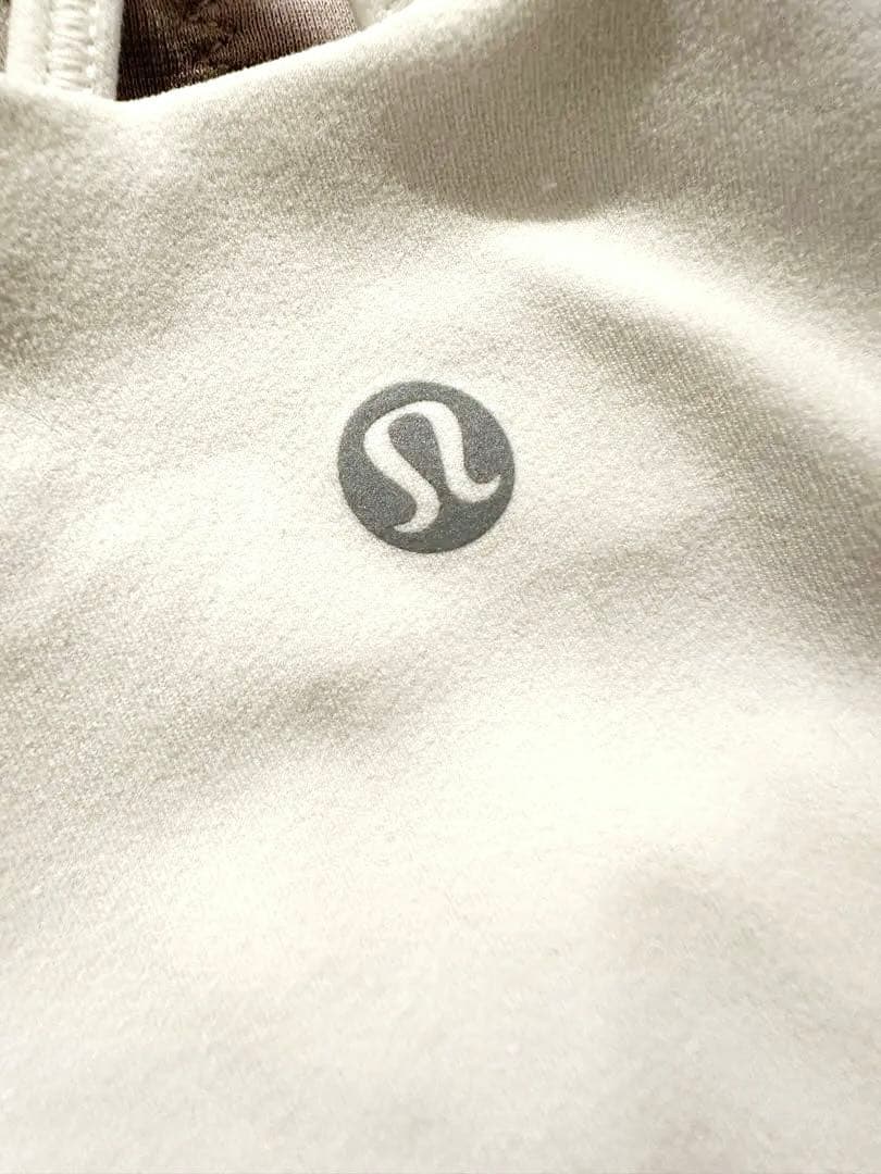 Lululemon ストラップ付きタンクトップ 2色セット
