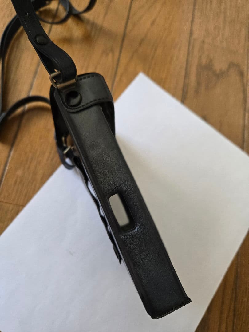 ソニー　ウォークマン　ジャンク品　イヤホン+ケース付き