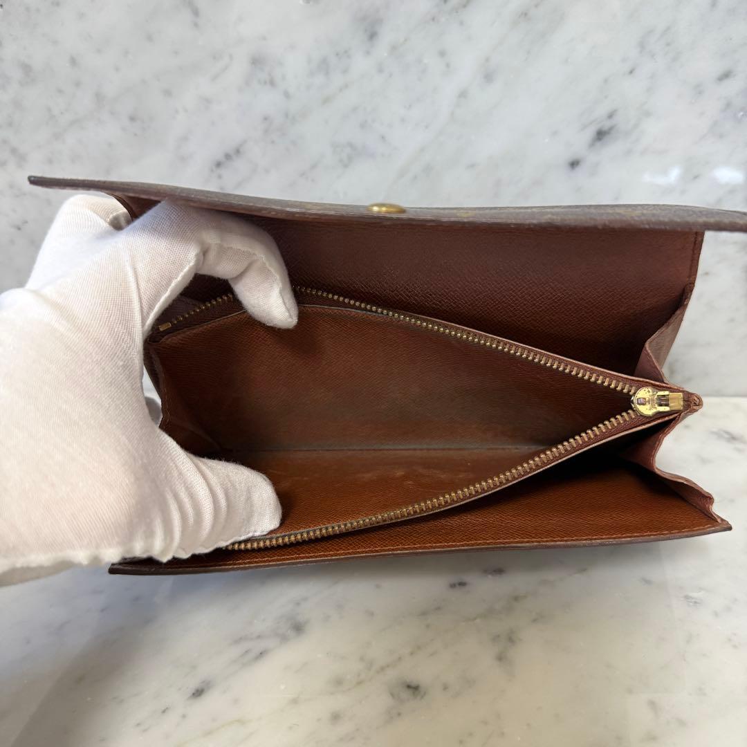 LOUIS VUITTON ルイヴィトン 長財布 モノグラム 二つ折り財布