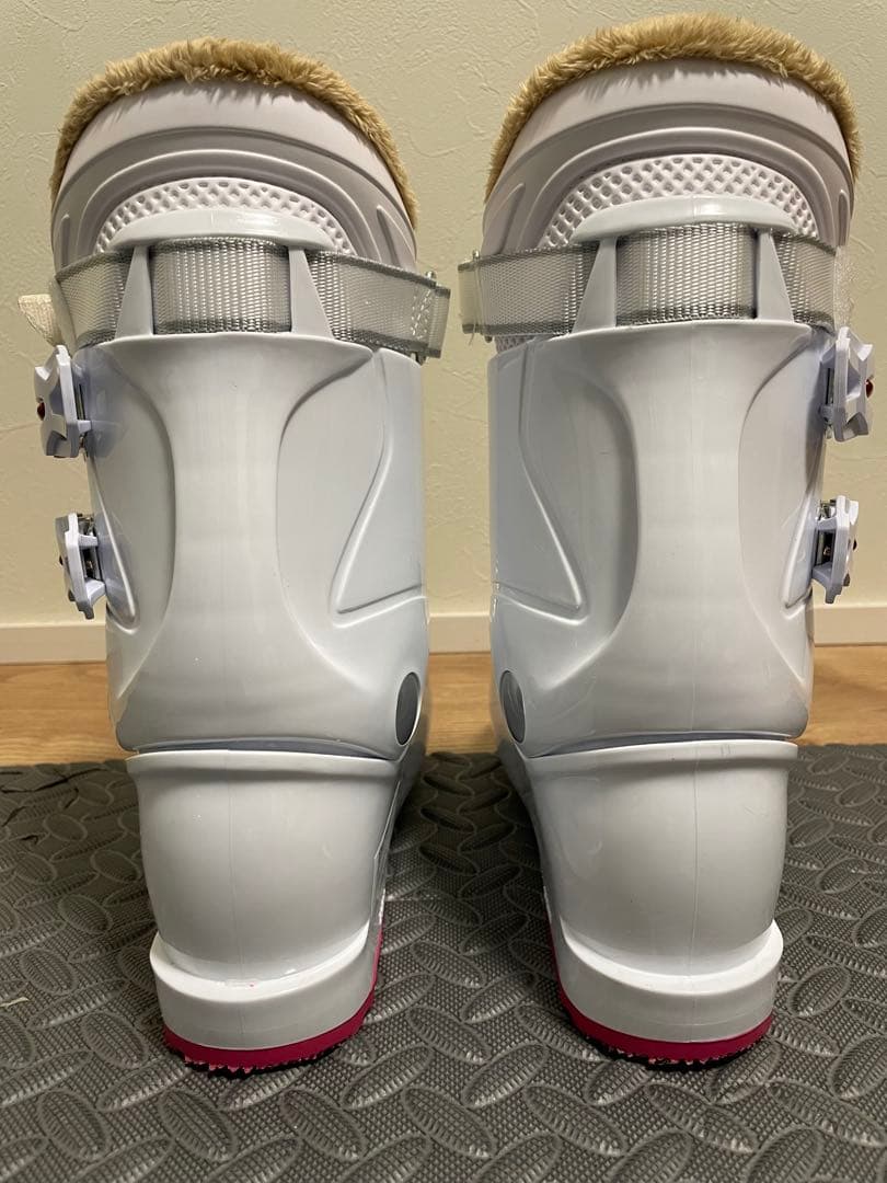 美品スキーブーツ　レディース用