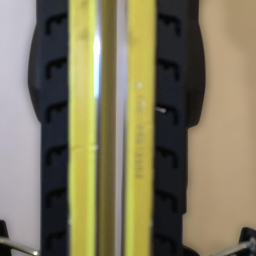 FISCHER RC4 C スキー板 黒/黄 バインディング付き