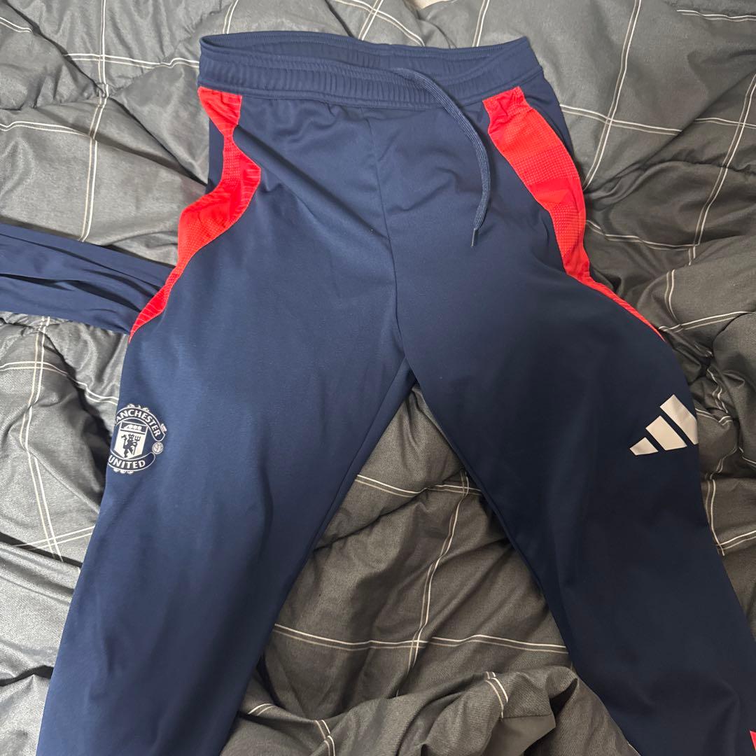 マンチェスター・ユナイテッド adidas ジャージセット