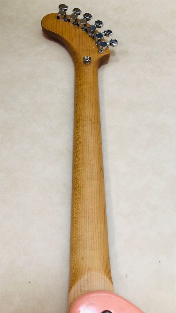 最終値下!【美品】ZO-3 ピンク アンプ内蔵ミニギター ヘッドフォン端子