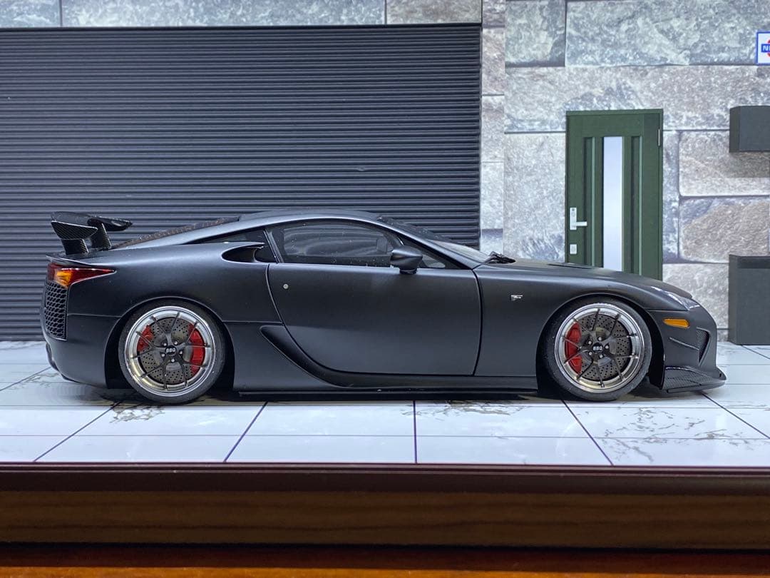 AUTOart Signature 1/18 LEXUSレクサスLFA カスタム
