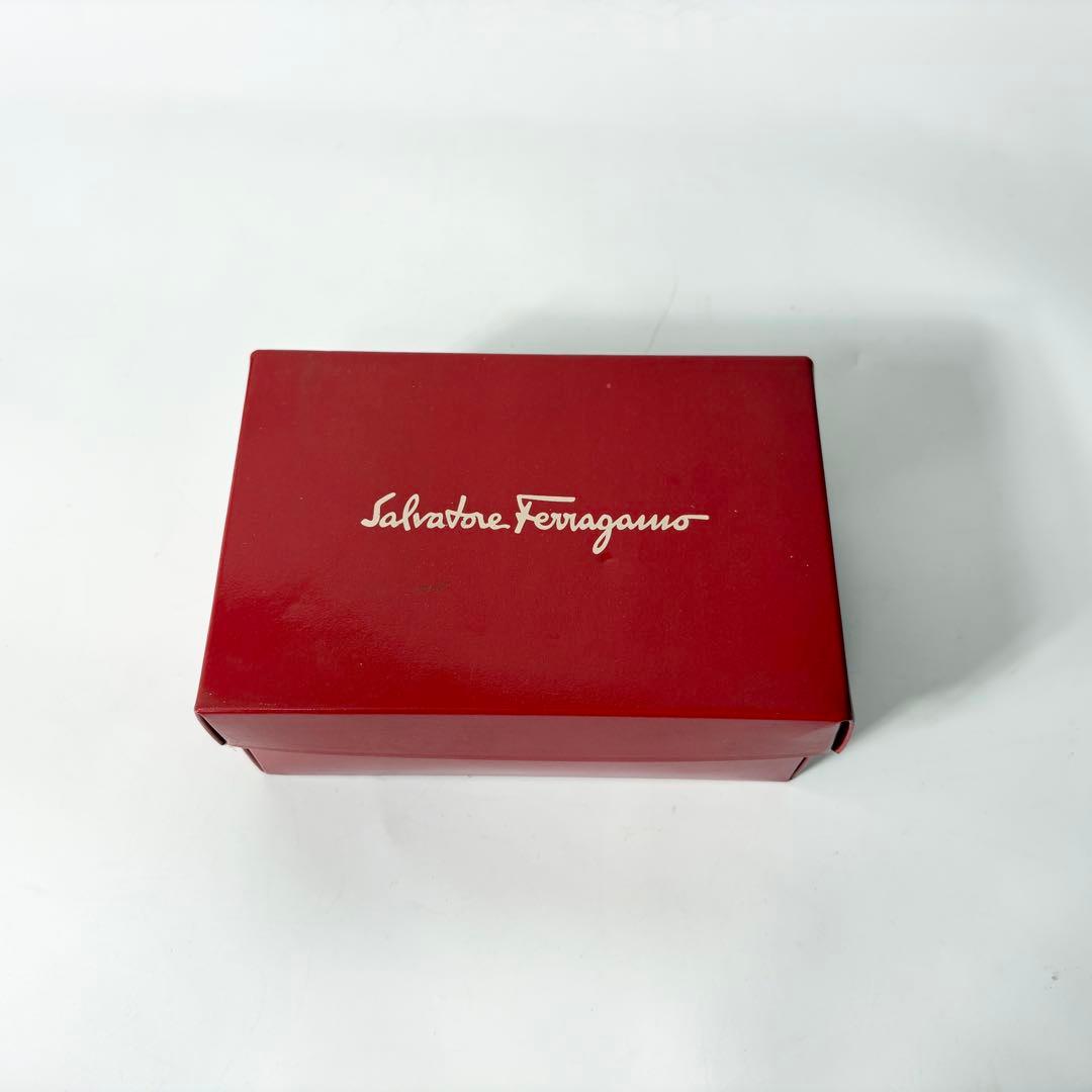 サルヴァトーレフェラガモ　ガンチーニ　レディースベルト　ブラック