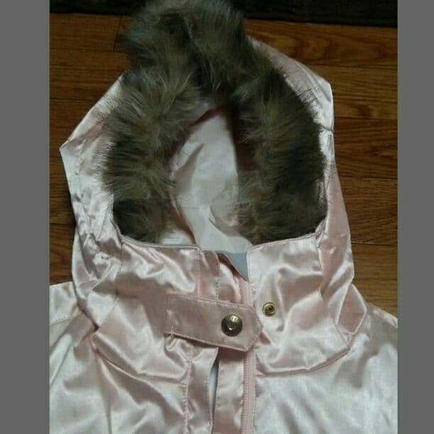 値下げしました☆ほぼ新品☆スノーボードウエアレディース☆swivel☆