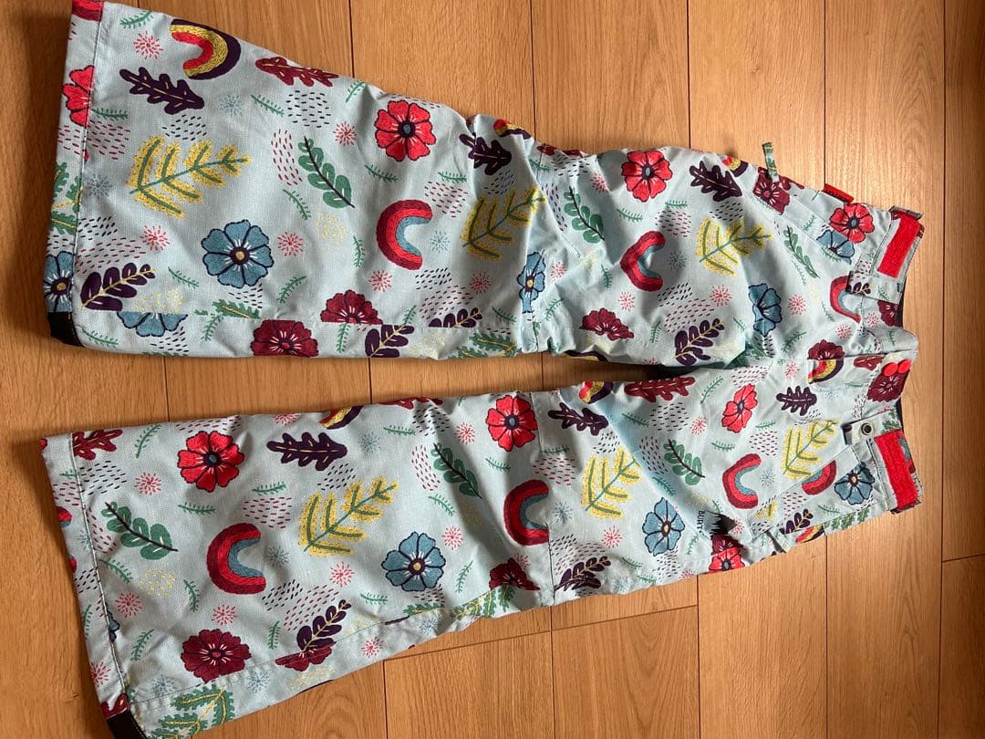 最終値下げBURTON スキーウェア　子供　xs（120cm） s（130cm）