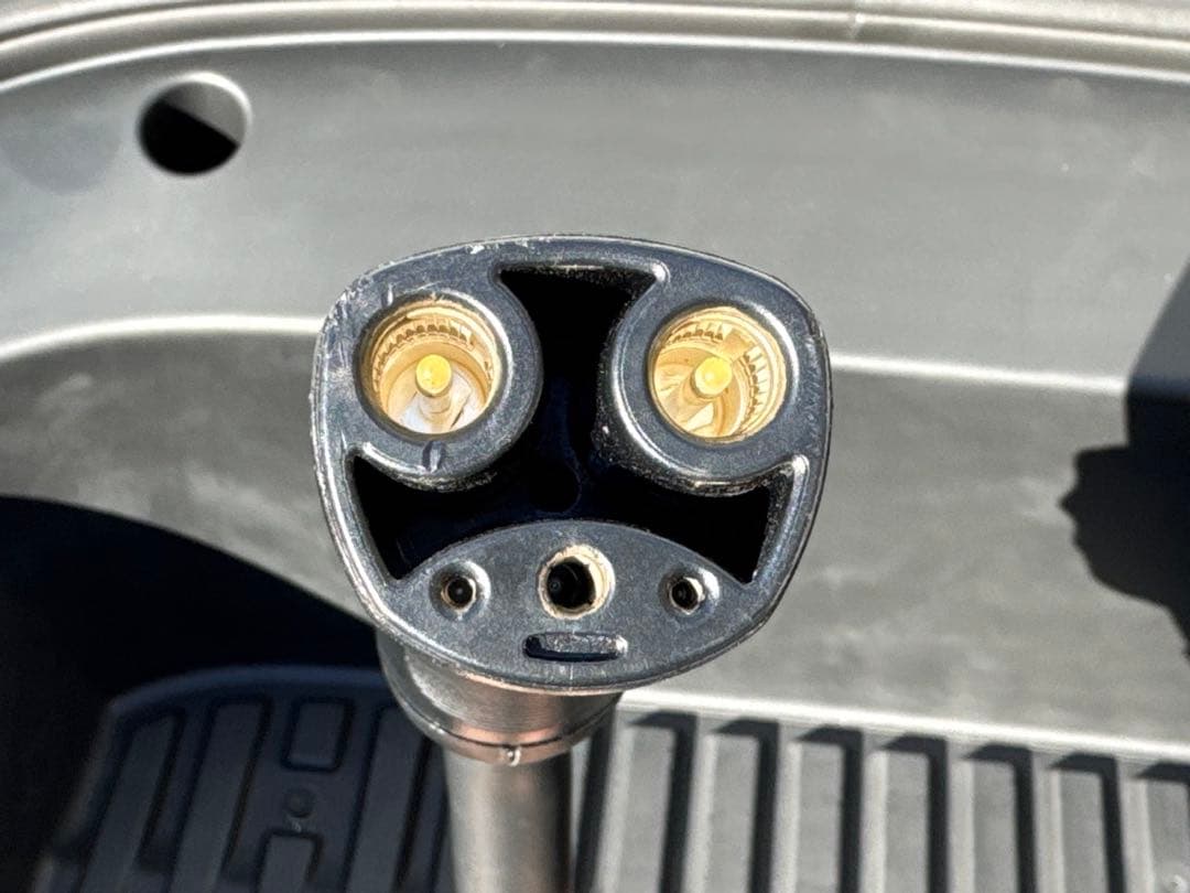 Tesla テスラ chademoアダプター 純正品