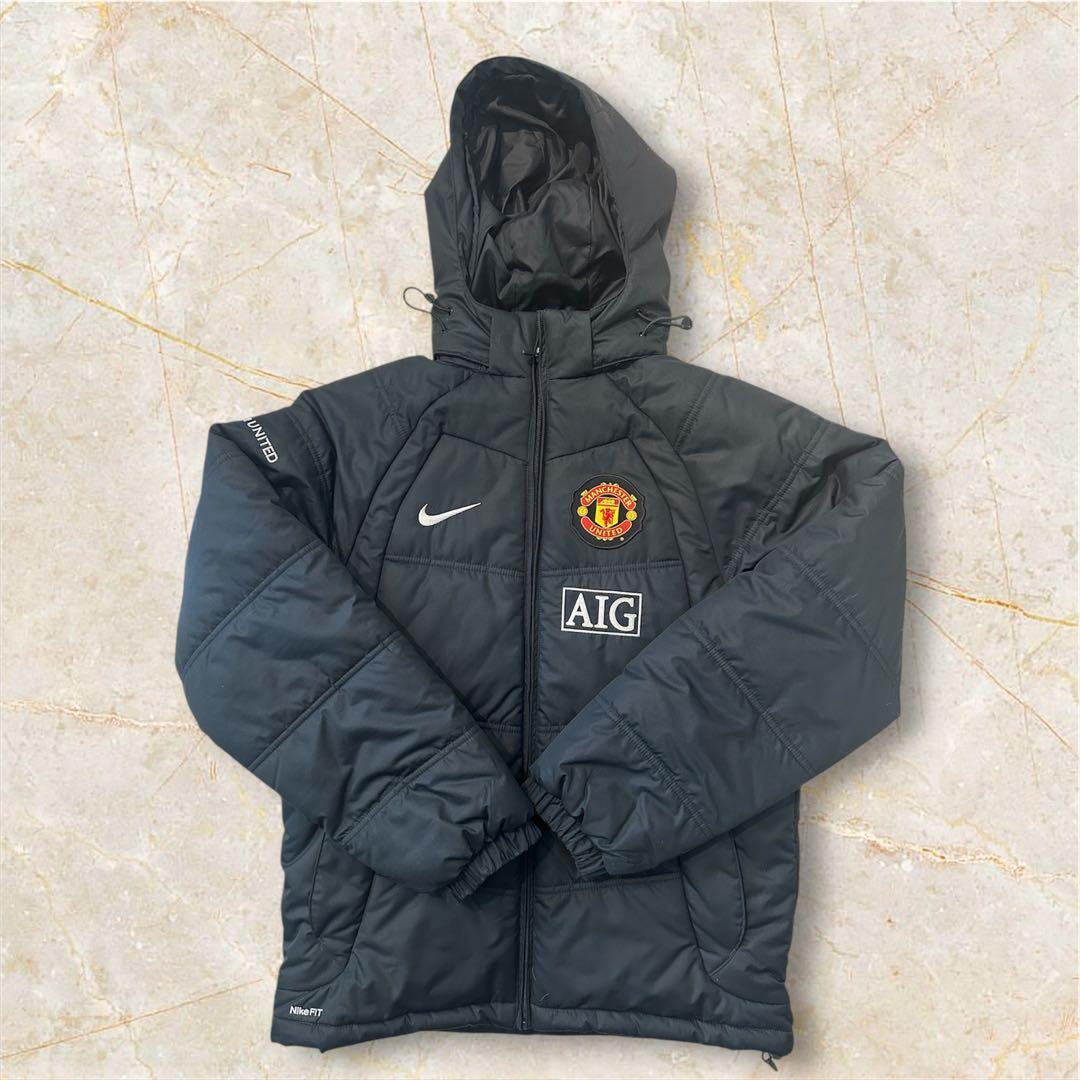 Nike Manchester United ダウン Sサイズ