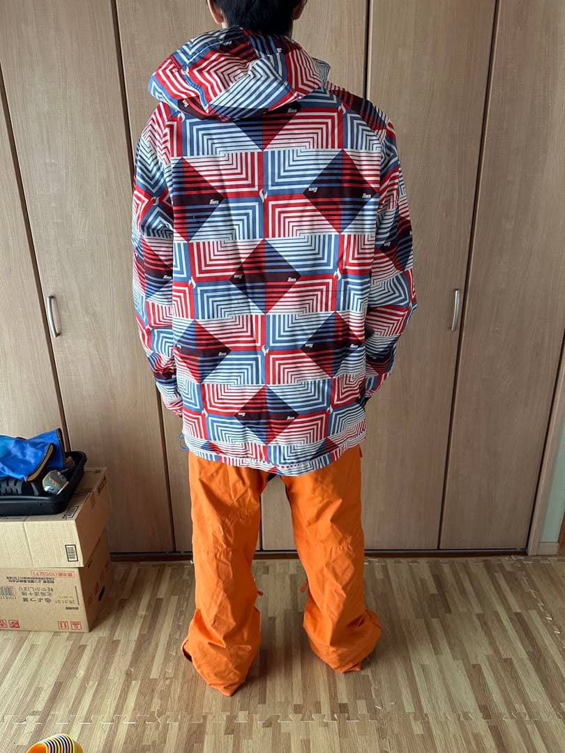686 FUELメンズ（L）スキーウェア　スノーウェア　上下セット　オレンジ