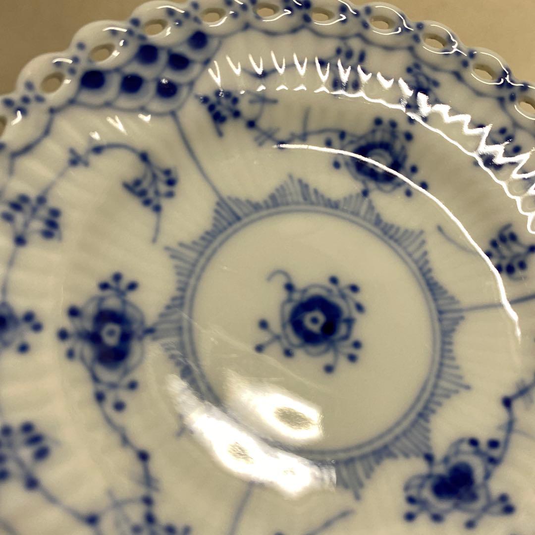 ロイヤルコペンハーゲンブルーフルーテッドフルレース1145 - メルカリ