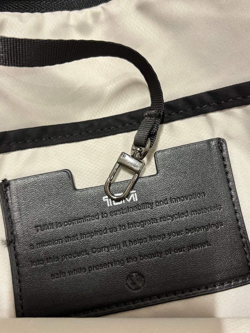 TUMI ブラック セリーナリュック196600DGM