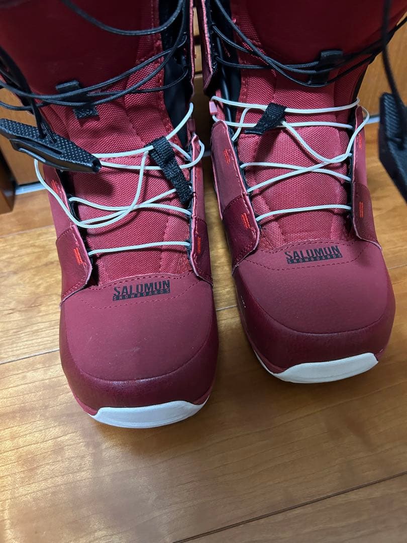 値下げラストSALOMON スノーボードブーツ レッド　26.5センチ
