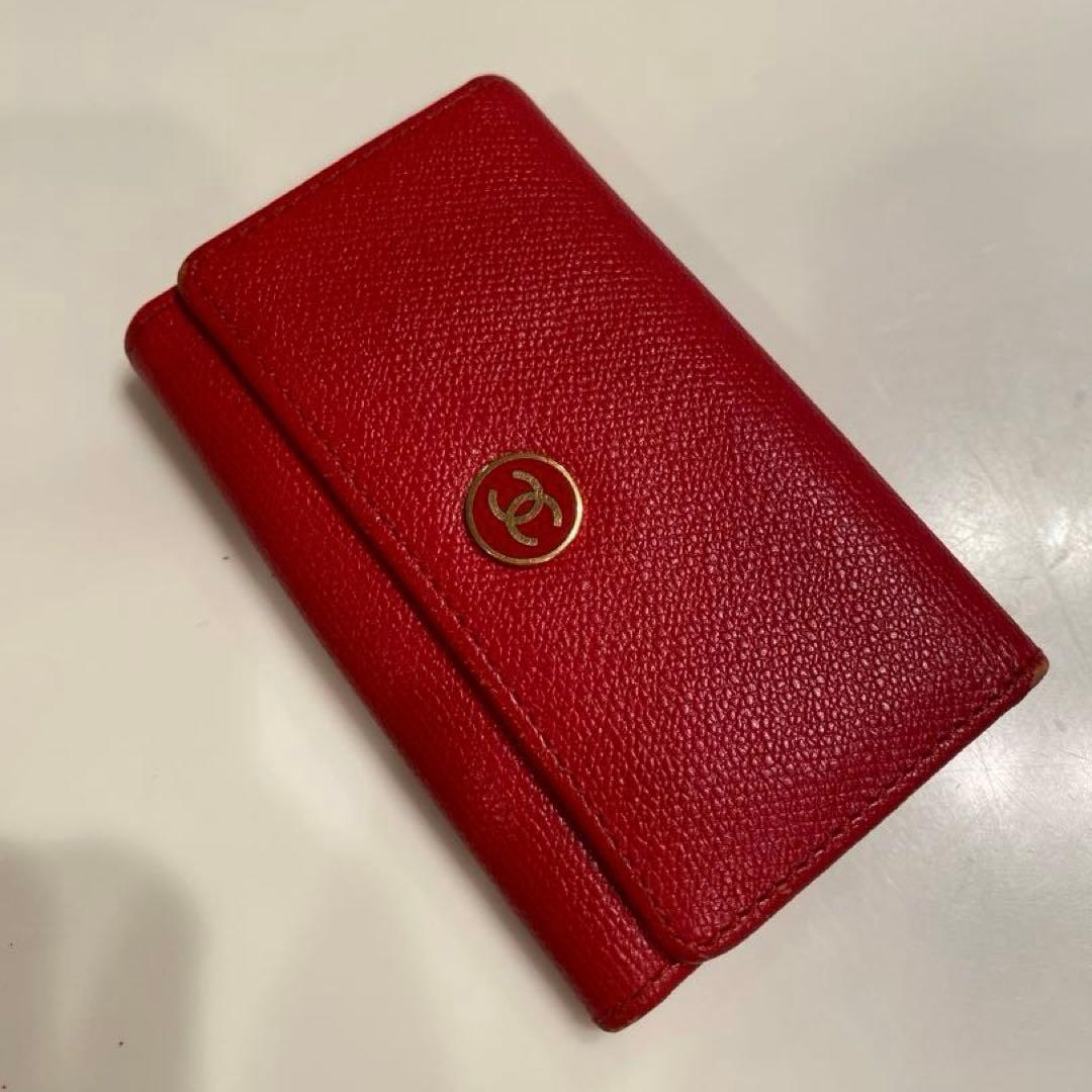 シャネル ココマーク レザーキーケース 赤