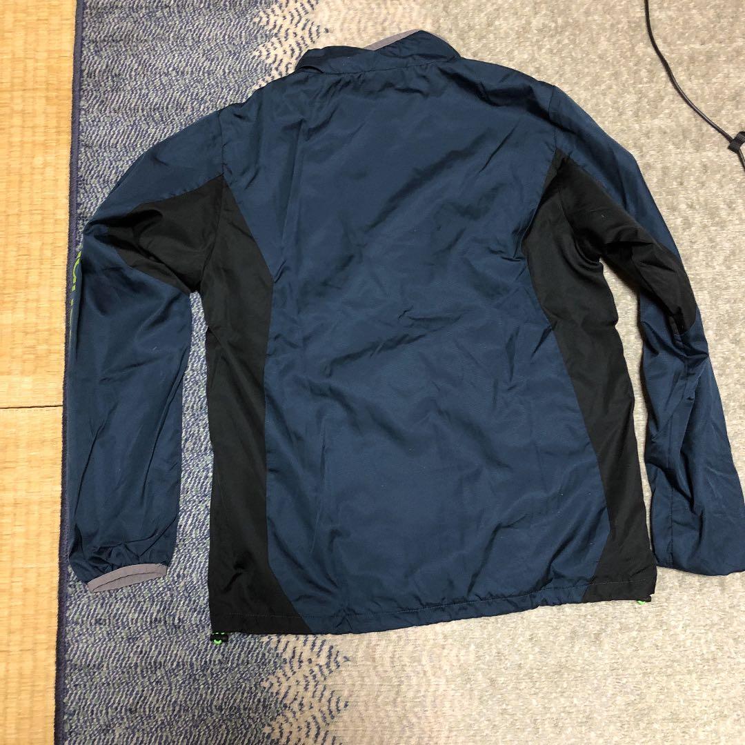 ニューバランス  ウィンドブレーカートレーニングウェア上下  M