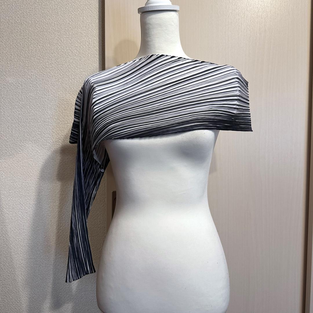 【ISSEY MIYAKE PLEATS PLEASE】ストール/ ak482