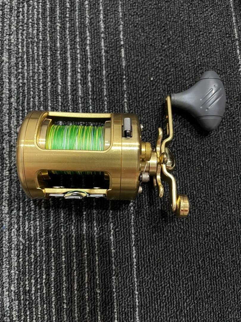 FUSION 3ボールベアリング リール ゴールド