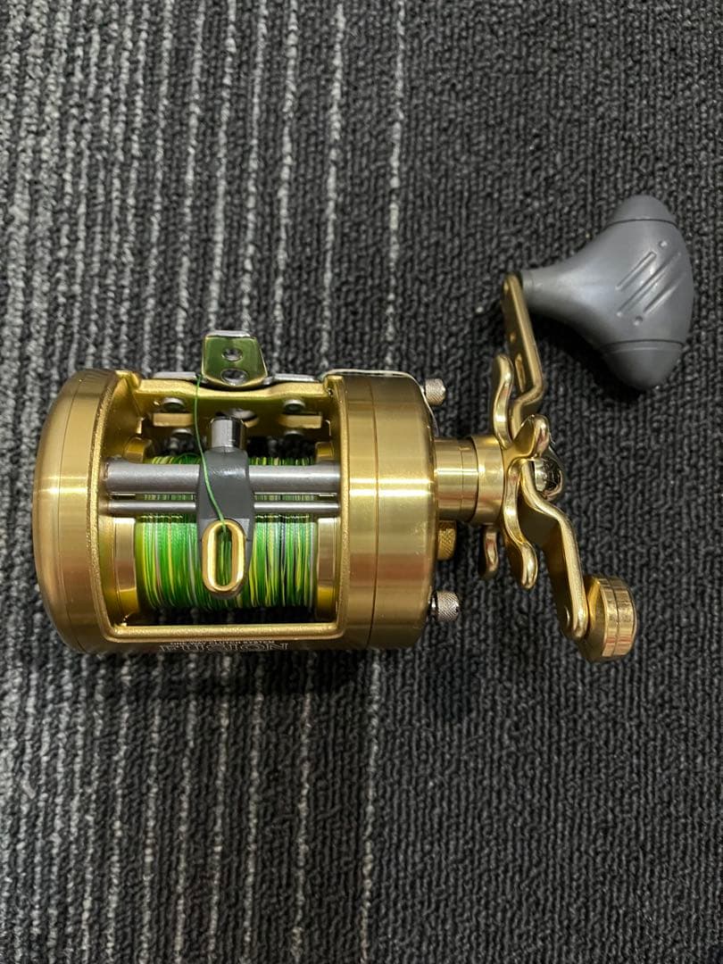 FUSION 3ボールベアリング リール ゴールド