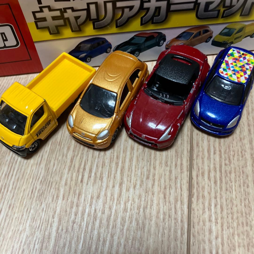 トミカタウン 立体パーキング&ENEOS、つながる道路、キャリアカーセット