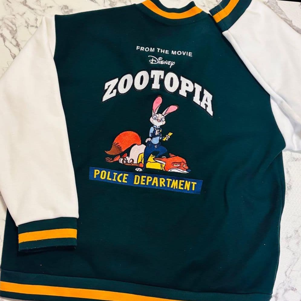 新品未使用タグ付 L ズートピア ジュディ ニック スタジャン 上着