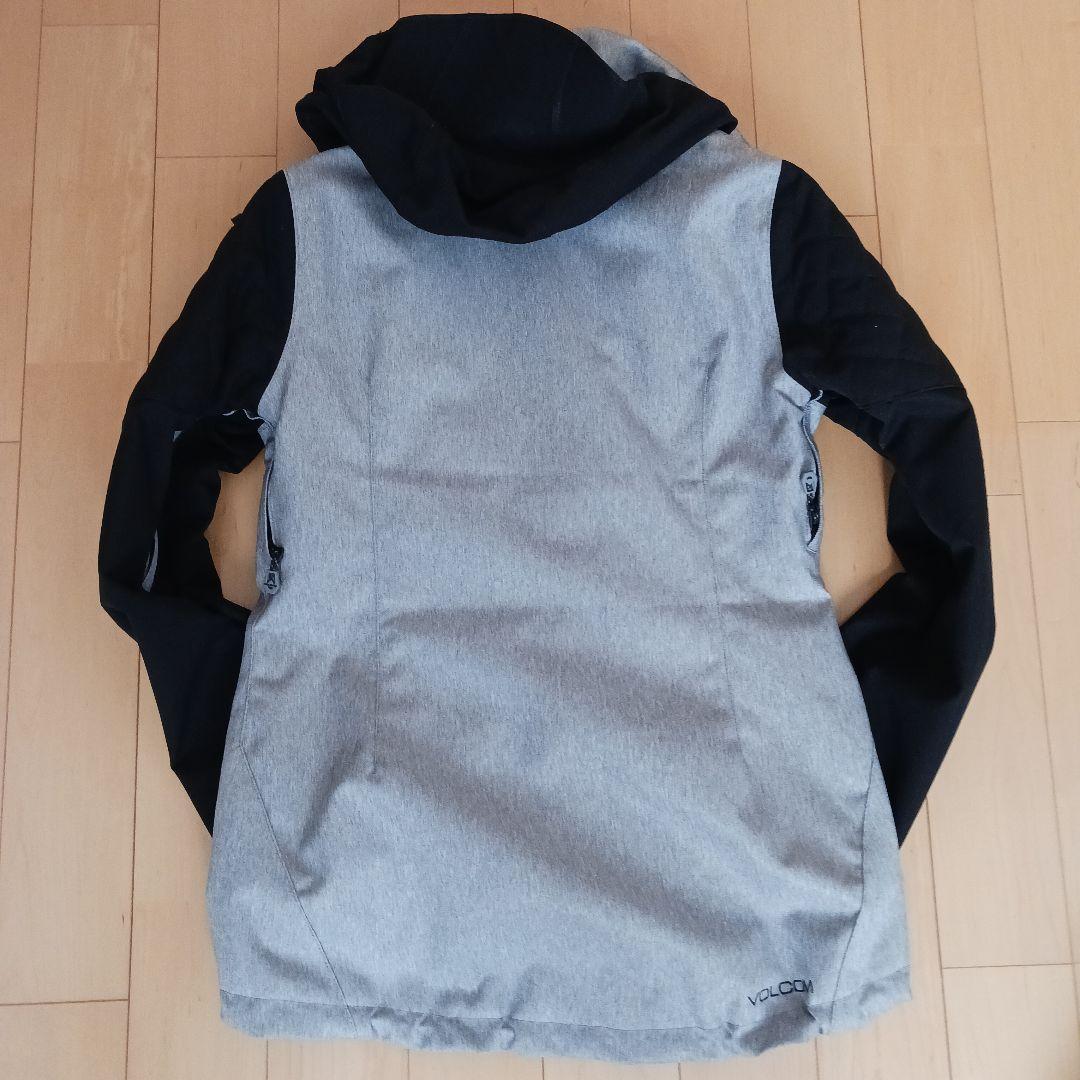 【美品】VOLCOM スノーボードウェアジャケット レディースＳサイズ