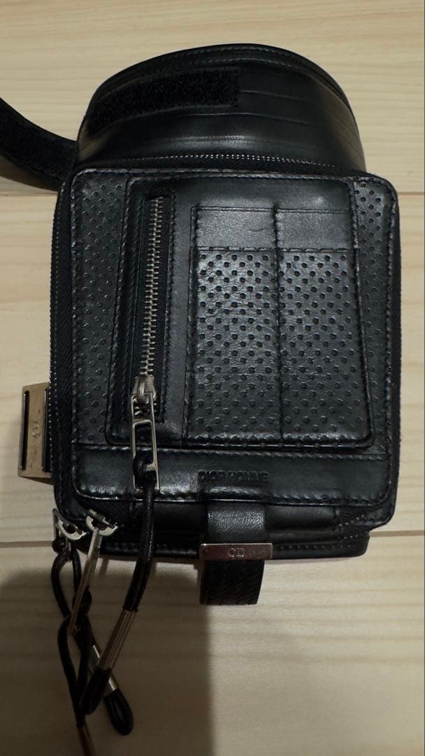 Dior Homme O4ssエディSTRIP期 伝説アームバッグ未使用 - メルカリ
