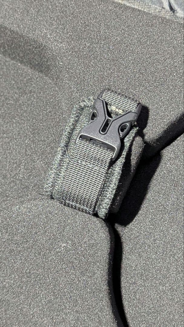 JML バイオリンケース　シェル構造バックパック型　カーボンブラックカラー