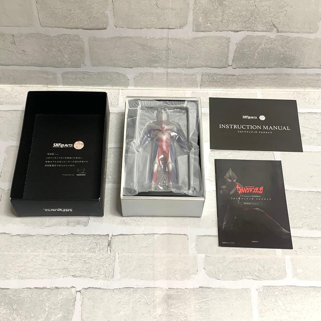 【極美品】S.H.Figuarts 真骨彫製法 ウルトラマンティガ マルチタイプ