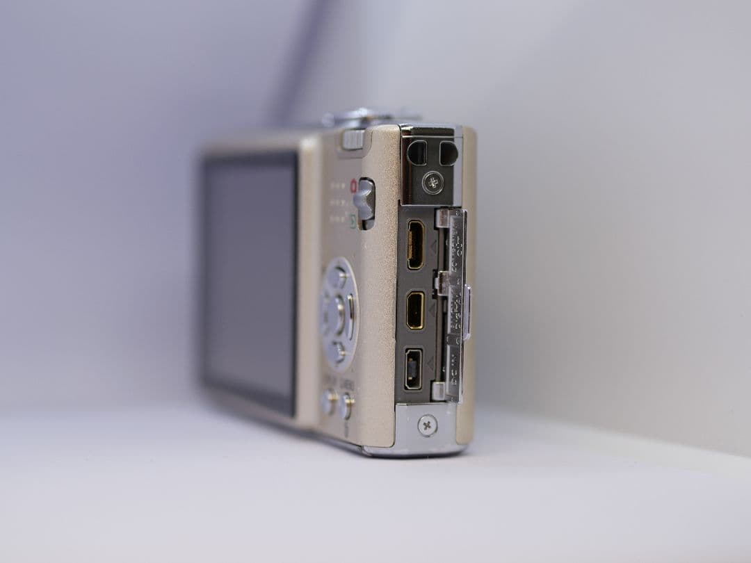 LUMIX FX35 デジタルカメラ ケース付