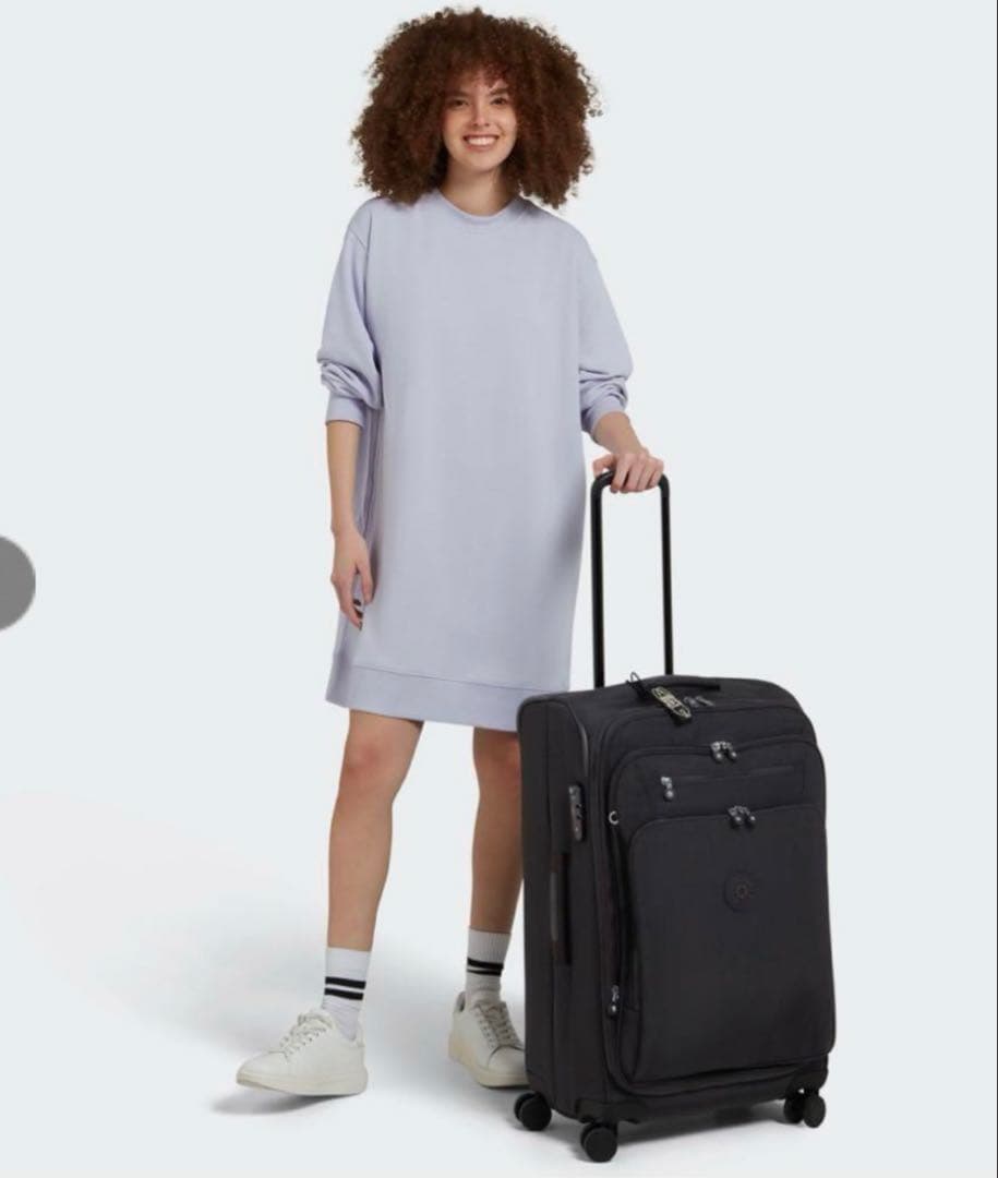 スパーセール今日まで‼️Kipling ニューユーリスピンエム キャリーケース