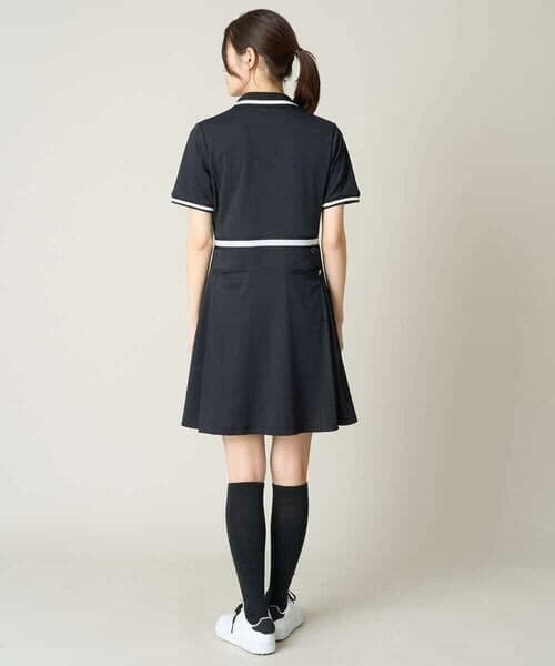 【美品】a.v.v　レディースゴルフウエア　ラインリブポロワンピース　Ｌ