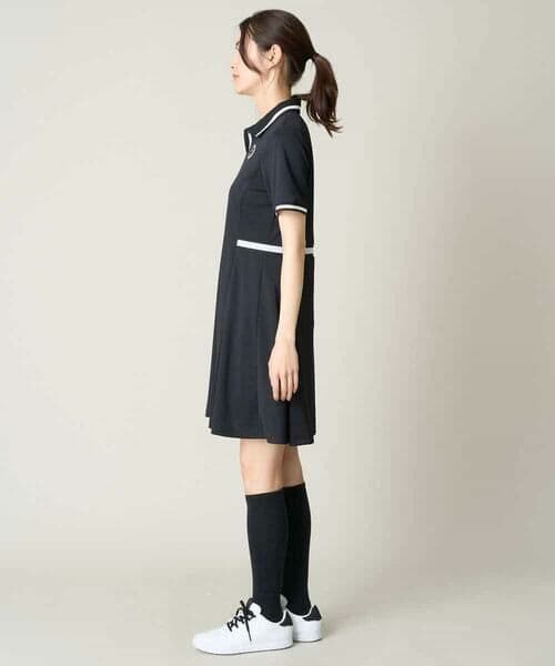 【美品】a.v.v　レディースゴルフウエア　ラインリブポロワンピース　Ｌ