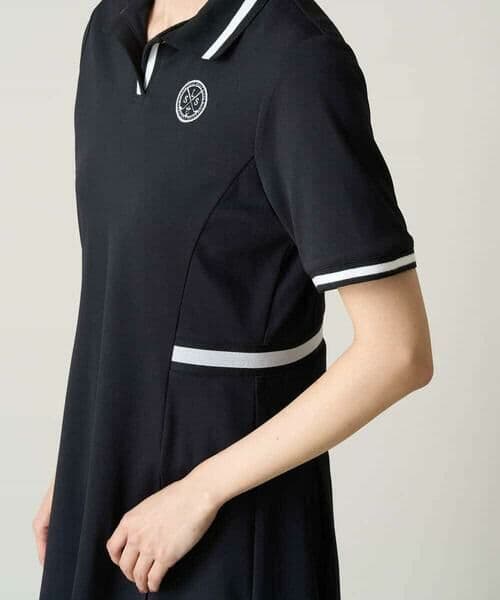 【美品】a.v.v　レディースゴルフウエア　ラインリブポロワンピース　Ｌ