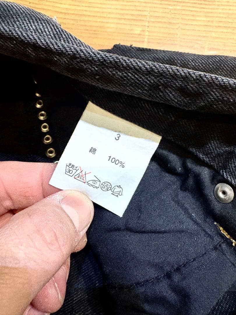 LAGUST ブーツカットダメージ加工デニム ブラック　ペイント加工