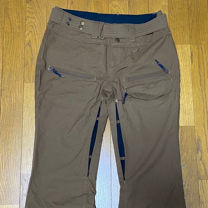 AIRBTLASTER エアブラスター　エアーブラスタ　スノーウエア