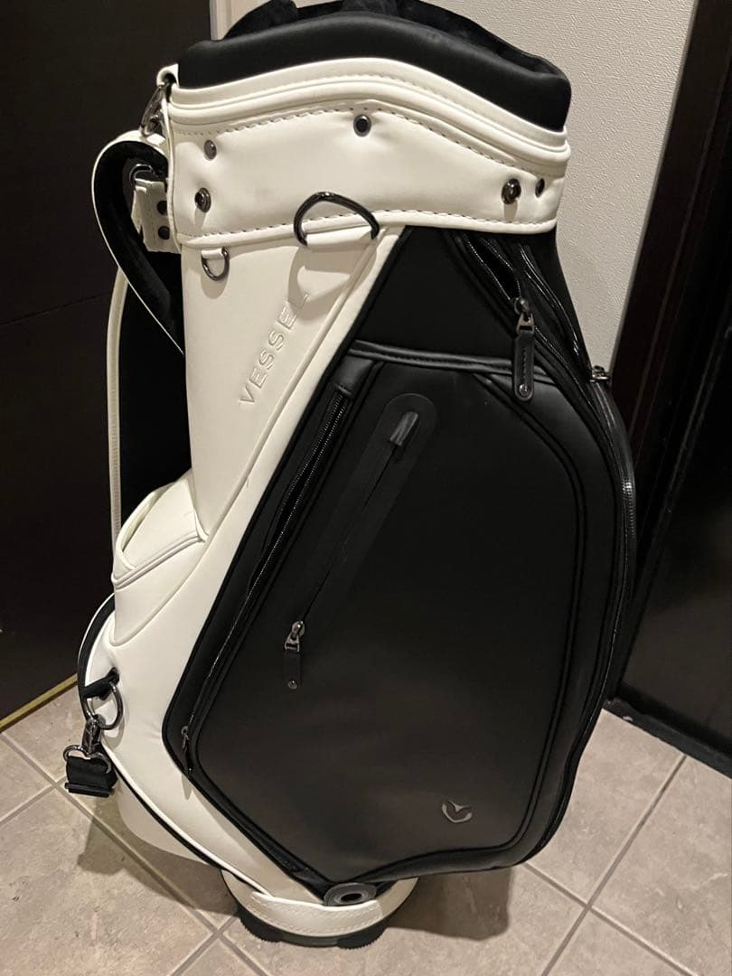 VESSELベゼル9型 自立　prodigyスタッフキャディバック
