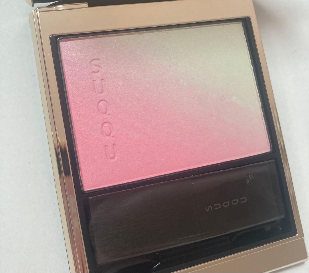 SUQQU ブラーリングカラーブラッシュ109