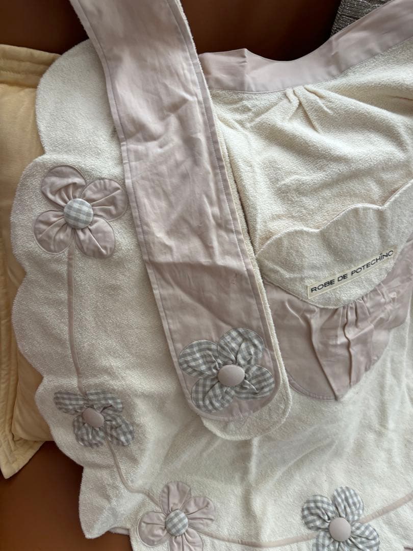 ポテチーノ　エプロン