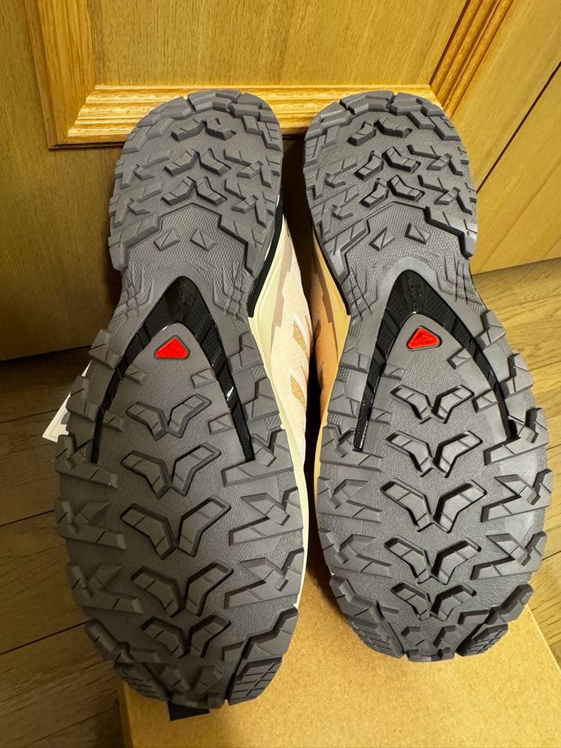 まーさんSALOMONサロモンPRO 3D V9 23.5㎝2.2万円