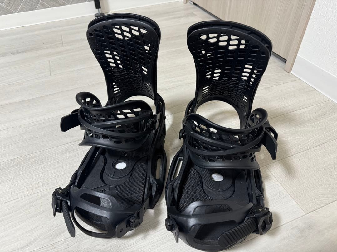 21-22 バードン　ビンディング　ジェネシス　EST M