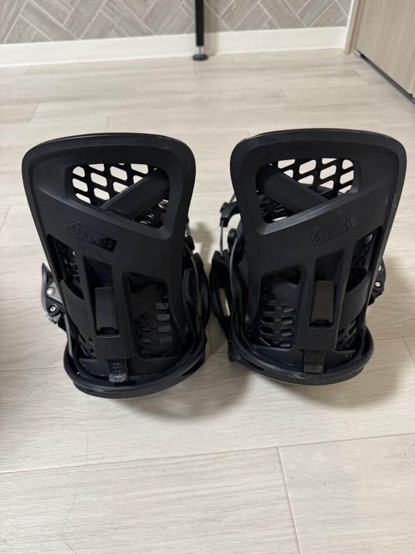 21-22 バードン　ビンディング　ジェネシス　EST M