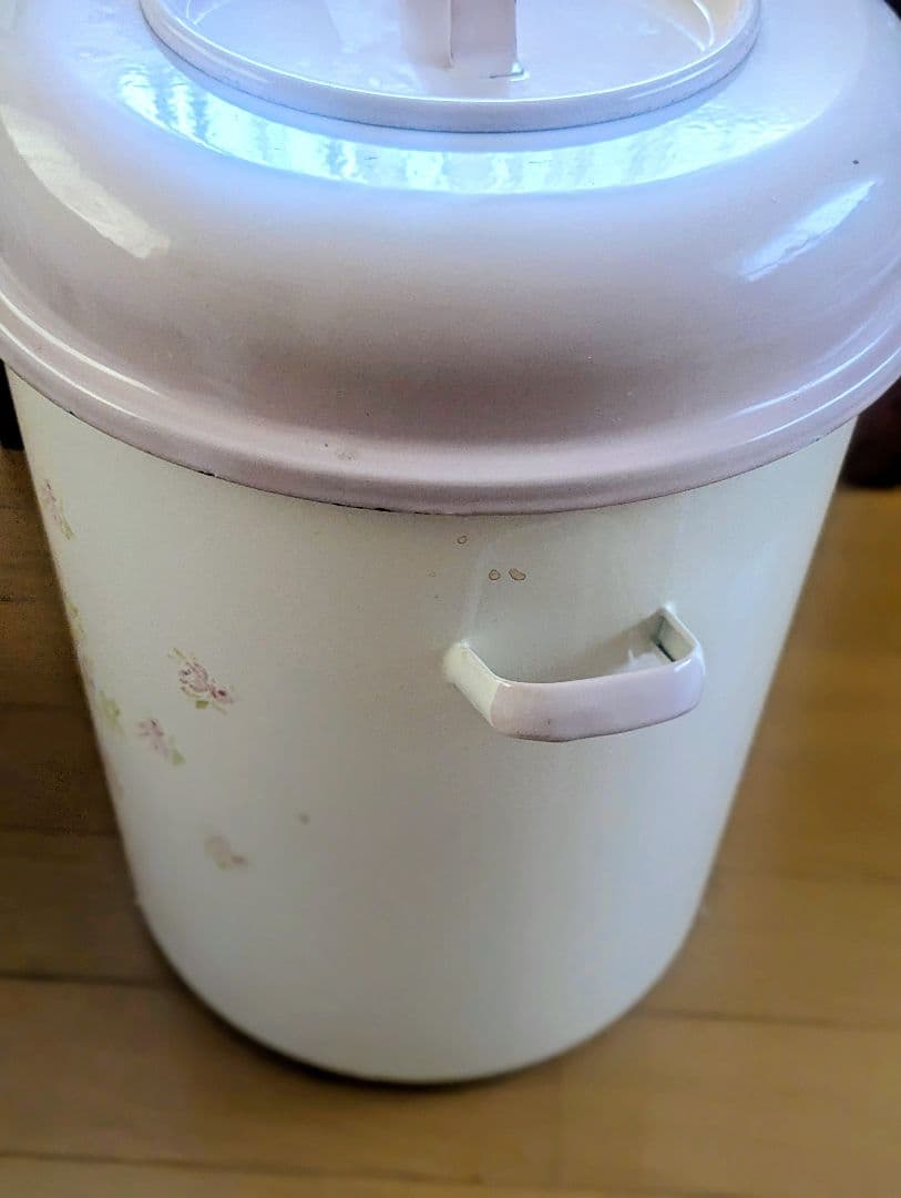 d*7様 イマン imane バスケットローズ ホーロートラッシュ缶 特大 ピン