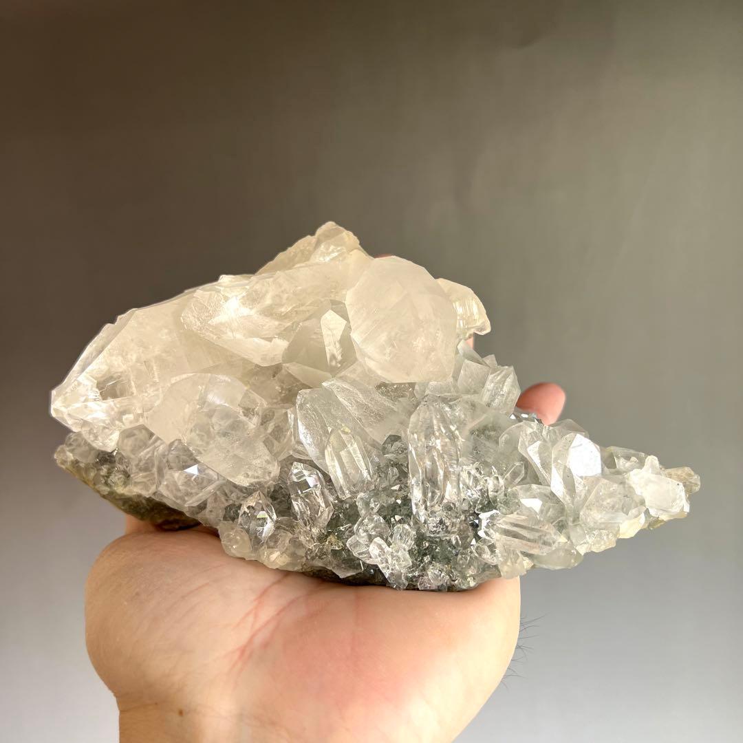 ヒマラヤ水晶　マニハール産　クローライト　クラスター　5