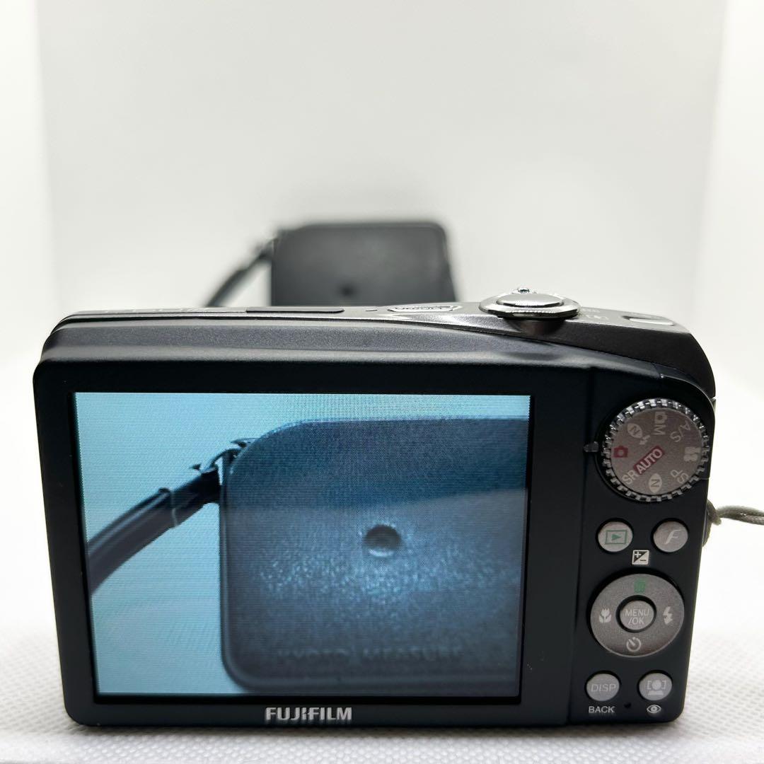 【良品】FUJIFILMコンパクトデジタルカメラFine Pix F60fd