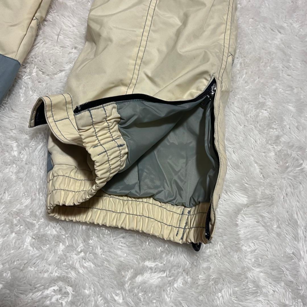 未使用タグ付き　スキーウェア　セットアップ　スノボウェア　スノーウェア