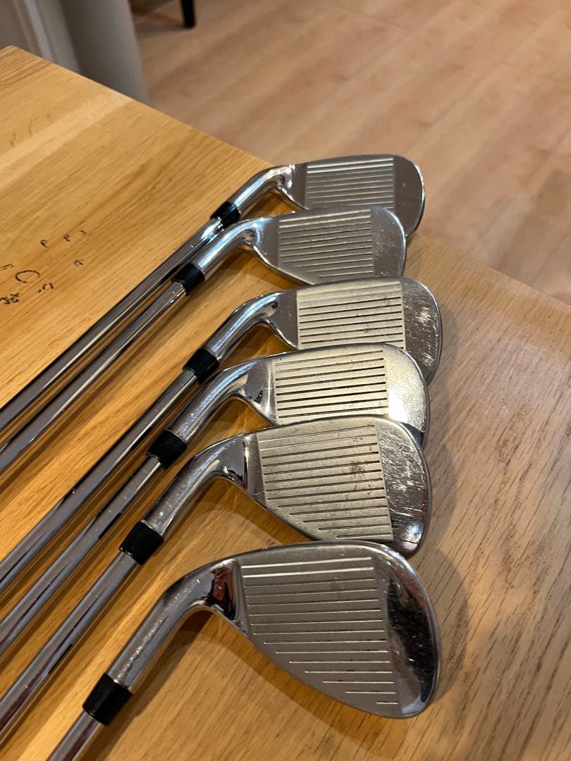 新 デザインスポーツ - マーベリック アイアンセット 6-9 P A
