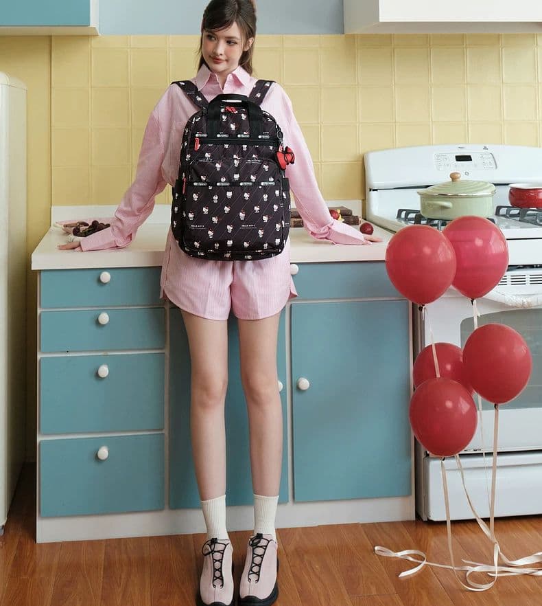 新品 レスポートサック ハローキティリボン結び バックパック リュック ブラック