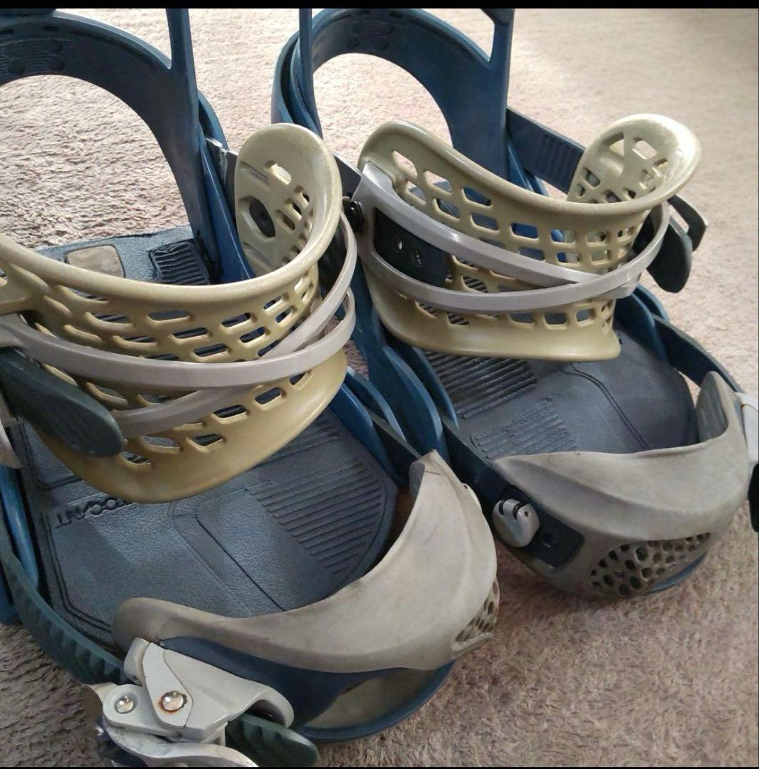 バートンビンディングreflexサイズMカーテルCartel予備ストラップ付き