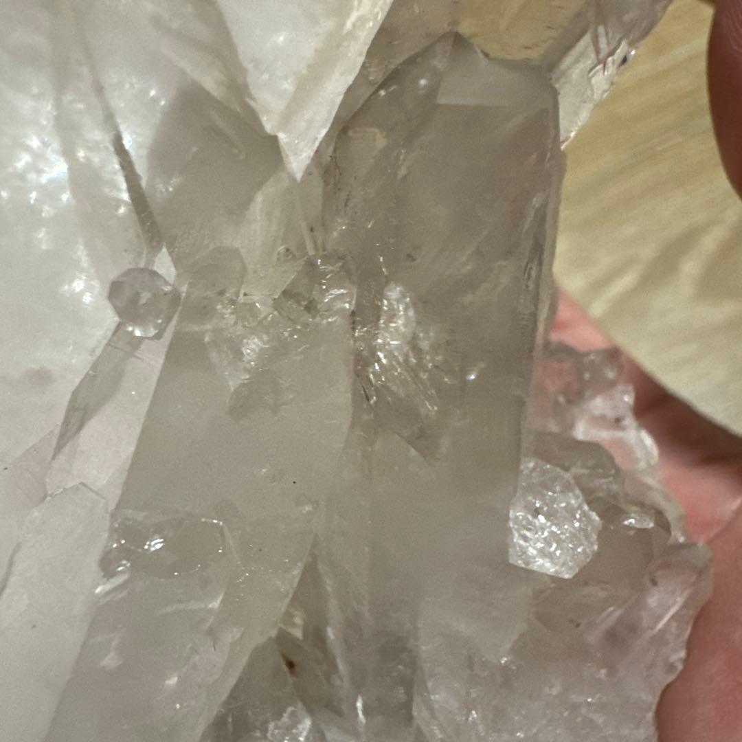 高品質　ブラジル産　水晶クラスター　透明感